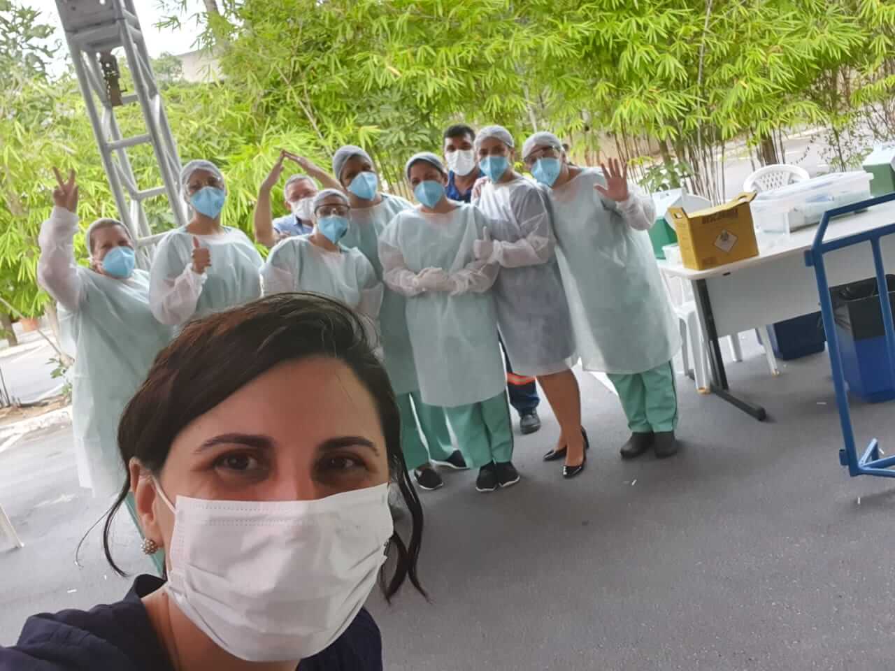 Equipe do NAMI, formada por médicos, enfermeiros e técnicos em enfermagem trabalham na campanha contra a Influenza H1N1 (Foto: Aline Veras)