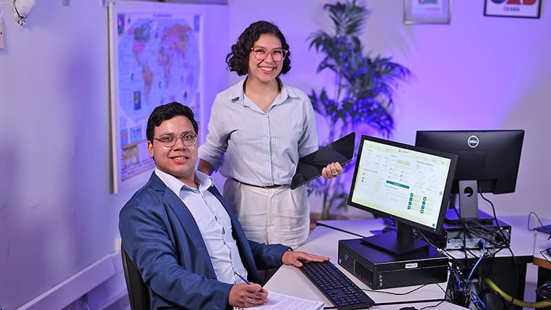 Experiência real e formação de excelência para futuros economistas