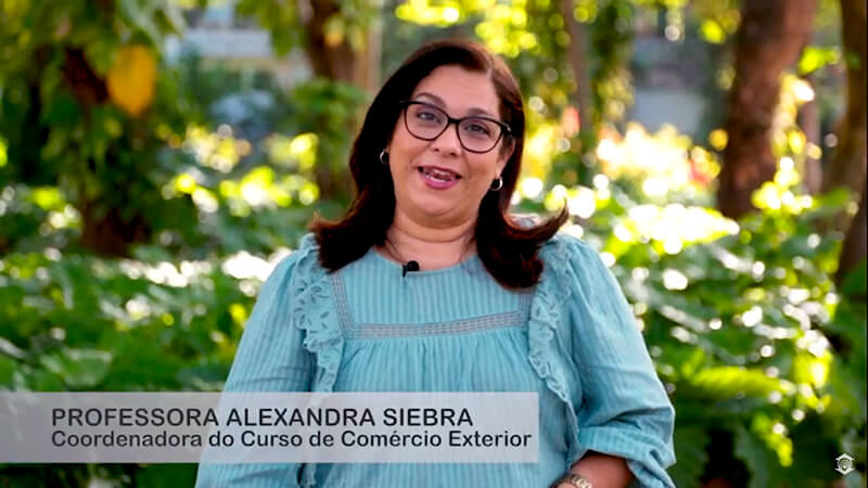 Rebeca Oliveira - Auxiliar administrativa - Transportadora Veronese