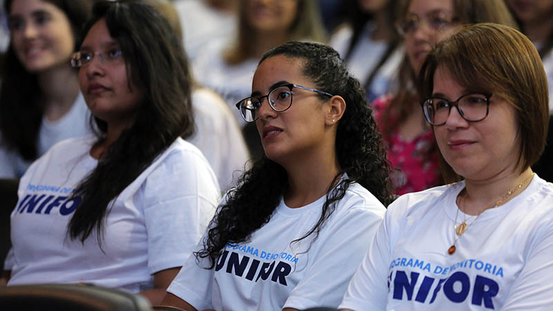 No Programa de Monitoria Acadêmica da Unifor, você enriquece a sua experiência na universidade (Foto: Ares Soares/Arquivo anterior à pandemia)