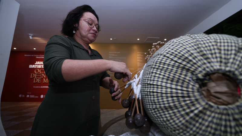 Alunos selecionados atuarão em conjunto com artesãs de Acaraú e Itarema, munícipios do litoral cearense (Foto: Ares Soares)
