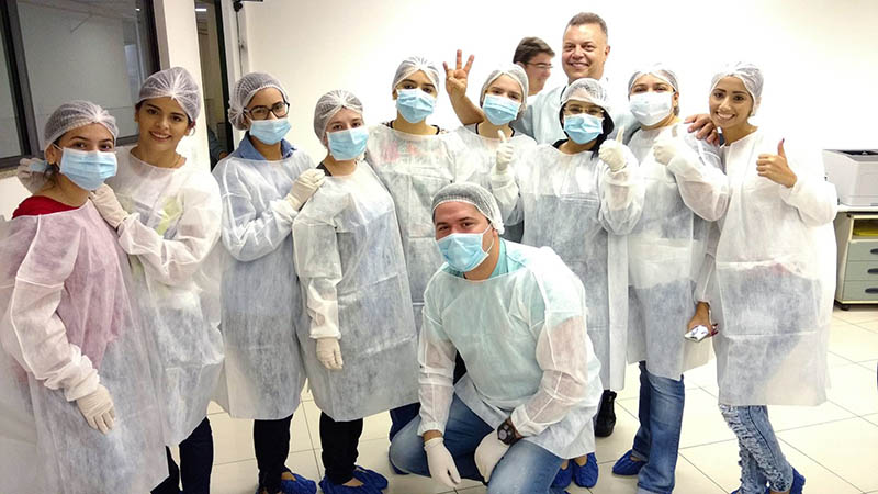 Docente da disciplina de Medicina Legal na Unifor, o professor Victor Hugo Medeiros Alencar é perito legista vinculado à Secretaria de Segurança Pública do Ceará (Foto: Reprodução)