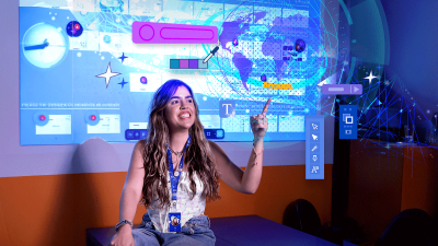 A Unifor oferece formação de excelência em Design, com uma matriz curricular que integra três eixos chave: design de serviços, design de experiência do usuário e design gráfico (Foto: Ares Soares)