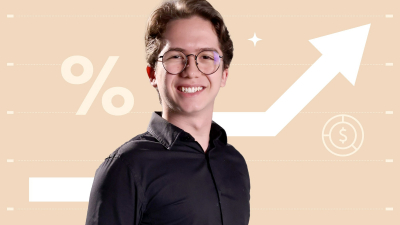 Na Unifor, os alunos desenvolvem competências técnicas e estratégicas para ocupar espaços cada vez mais valorizados no cenário econômico e ter protagonismo profissional (Foto: Ares Soares / Arte: Felipe Ferreira)