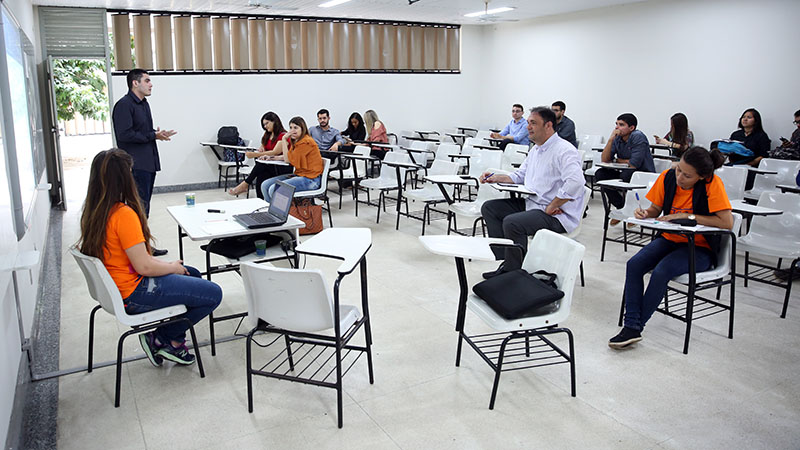 Os alunos da Unifor poderão acompanhar as apresentações dos trabalhos bem como ajudar na organização, o que dará direito a um certificado válido como atividade complementar. (Foto: Ares Soares)