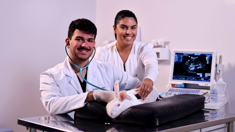 Alunos selecionados desenvolverão atividades no Complexo da Medicina Veterinária da Unifor de 5 a 18 de janeiro (Foto: Maria Tereza)