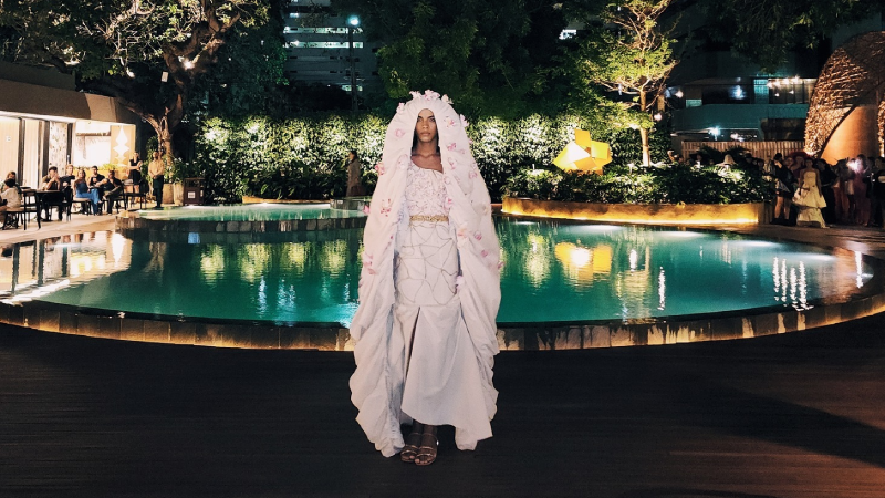 O desfile é mais uma oportunidade oferecida pela Unifor para que os alunos tenham vivência profissional ainda durante a formação (Foto: Matheus Souza)