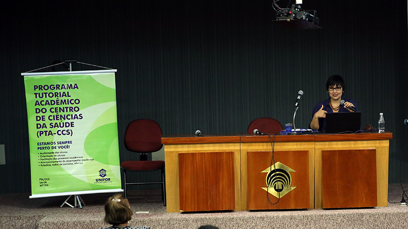 A professora Eliane Diógenes, mestra e doutora em Comunicação e Semiótica pela PUC-SP, conduzirá as oficinas (Foto: Ares Soares/Unifor)