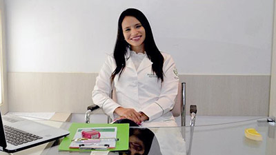 Amanda Queiroz é nutricionista formada pela Uece, pós-graduanda em Nutrição Esportiva (IVESP/UVA), com atuação na Prefeitura Municipal de Fortaleza (NASF) e preceptora do PET Saúde GraduaSUS (Foto: Divulgação)