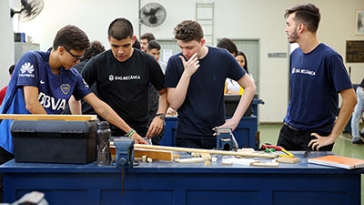 Através de minicursos, visa a expansão da mente dos alunos ingressantes do curso (1º ao 3º semestre) para as áreas da Engenharia Mecânica (Foto: Ares Soares)