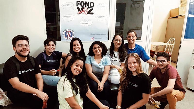 Turma do Centro Acadêmico de Fonoaudiologia da Universidade de Fortaleza (Foto: Divulgação)