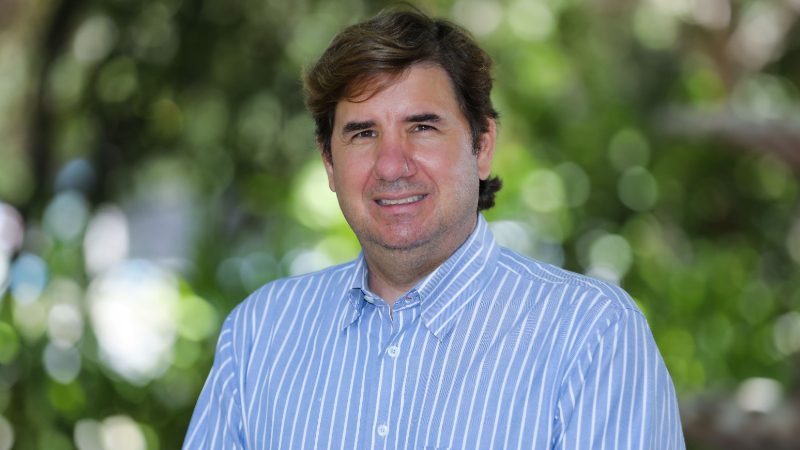 O evento traz como convidado o médico e professor da Unifor, Josué V. Castro, doutor em Ciências (USP-SP) e visiting scholarship - professional trainee pela UT Health Houston, no Texas/EUA (Foto: Ares Soares)