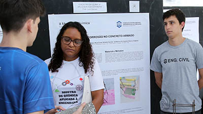 Alunos das disciplinas de Química Tecnológica, Química e Materiais elétricos e Materiais de Engenharia apresentarão seus trabalhos