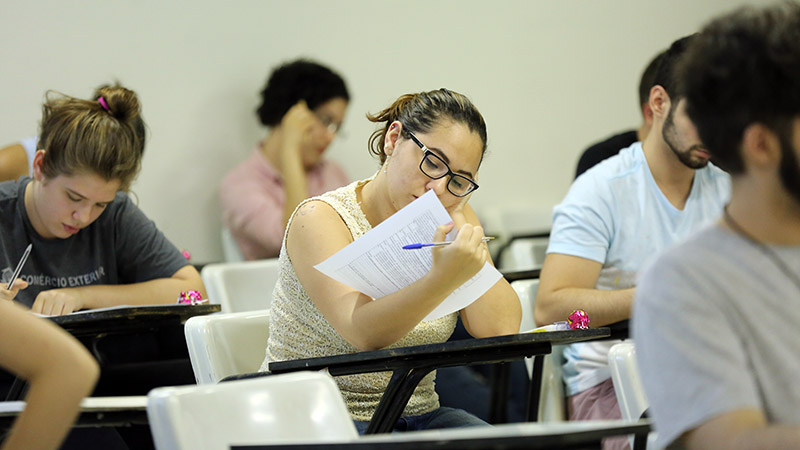 O Enade é componente curricular obrigatório dos cursos de Graduação (Foto: Ares Soares/Unifor)