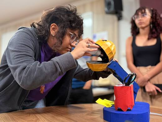 Prototipagem física em oficina de projeto