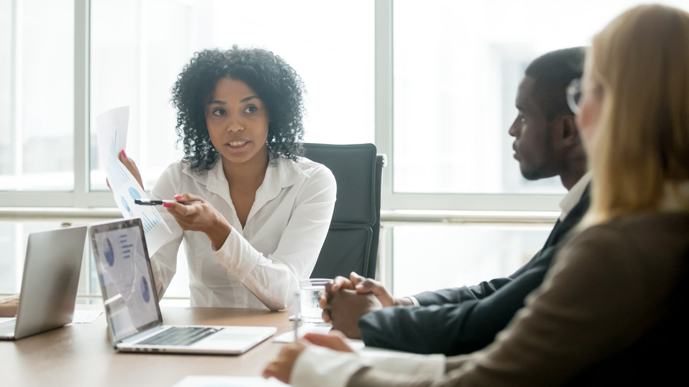 Reunião com apresentação de dados