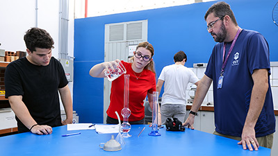 O Programa de Iniciação Científica e Tecnológica (ICT) da Unifor tem por objetivo promover o desenvolvimento da pesquisa na Universidade com os alunos de graduação (Foto: Ares Soares)