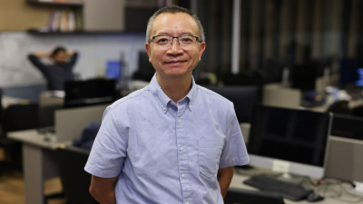 Mestre em Sistemas de Informação Geográfica e PhD em Ciências da Terra e Planetárias, Wei Luo é membro da equipe de pesquisa que estuda o Invasion Percolation Based Algorithm (Foto: Ares Soares)