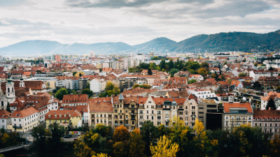 A experiência permitirá aos estudantes conhecer novas perspectivas acadêmicas e profissionais, além de ampliar o contato com o ambiente universitário internacional. (Foto: Getty Images)
