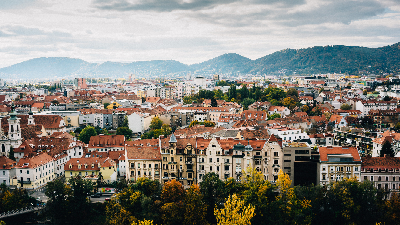 A experiência permitirá aos estudantes conhecer novas perspectivas acadêmicas e profissionais, além de ampliar o contato com o ambiente universitário internacional. (Foto: Getty Images)