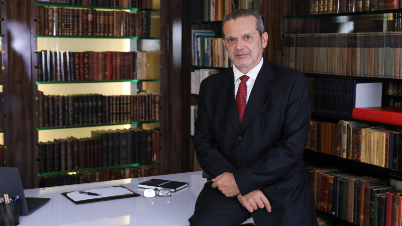 Professor do PPGD desde sua criação, atualmente Martônio Mont’Alverne ministra as disciplinas Pensamento Constitucional Brasileiro e Teoria da Democracia e do Estado Democrático de Direito no Brasil (Foto: Ares Soares)