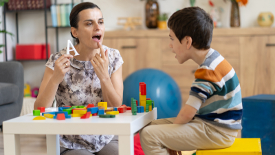 Especialização está dividida em quatro módulos e enfatiza troca de experiências entre alunos (Foto: Getty Images)