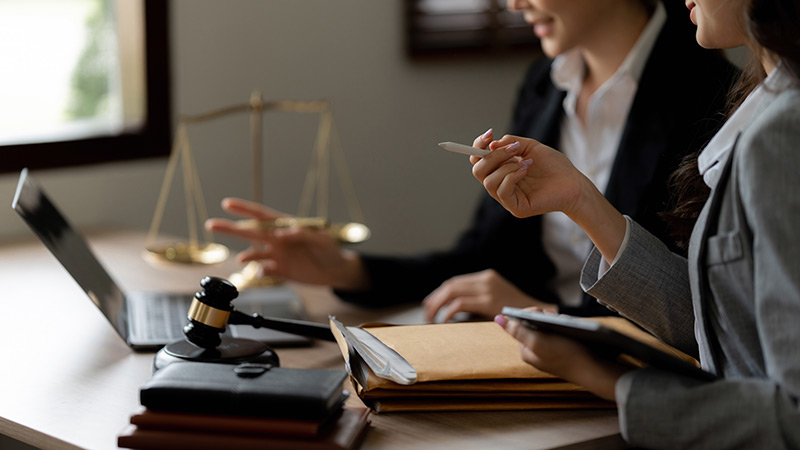 O PPGD oferece parcerias com instituições de ensino superior do Brasil e do mundo, capacitando os alunos para o pleno exercício do magistério ou da seara jurídica como um todo (Foto: Getty Images)