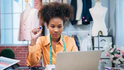Especialização presencial aposta em branding, inovação e gestão como pilares da nova geração da moda (Foto: Getty Images)
