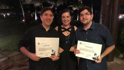 Yvens, a professora Maria Andreia Formico Rodrigue, e Ygor no encontro em Natal. (Foto: Arquivo Pessoal)