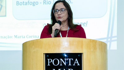Professora Maria Corina Viana, graduada pela Unifor, mestre pela UFC, doutora pela UFRJ e pós-doutora pela Uece, além de doutorado sanduíche com a University of British Columbia/Canadá (Foto: William Junior/NasceCME)
