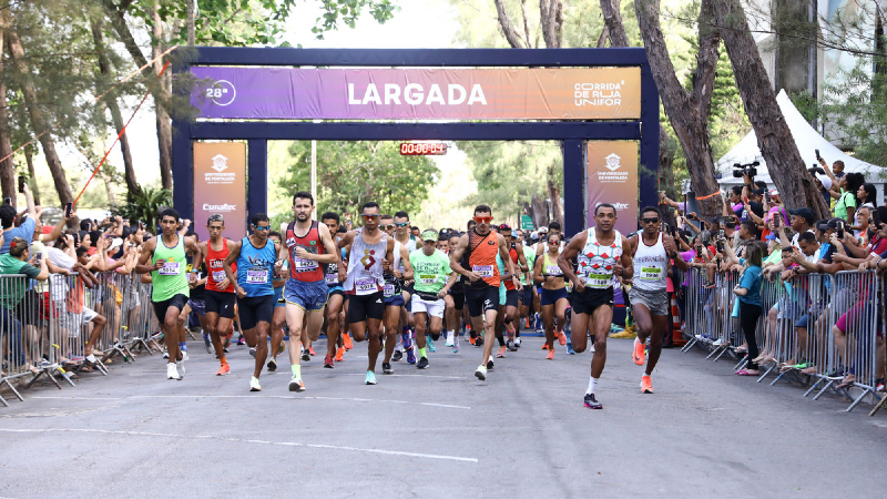 A competição foi divida em provas de 5 km, 10 km e uma exclusivamente para pessoas com deficiência (Foto: Ares Soares)