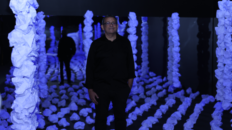 A instalação “Ad Infinitum” apresenta os conceitos da vasta obra de José Guedes representados numa instalação imersiva (Foto: Ares Soares)