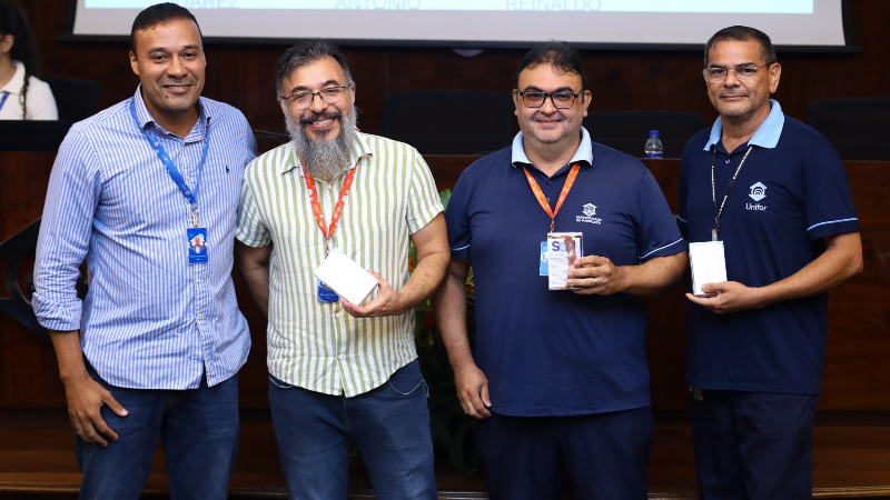 Tempo de Casa - Colaboradores com 20 anos Unifor